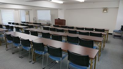 NATULUCK石川町元町店 会議室の室内の写真