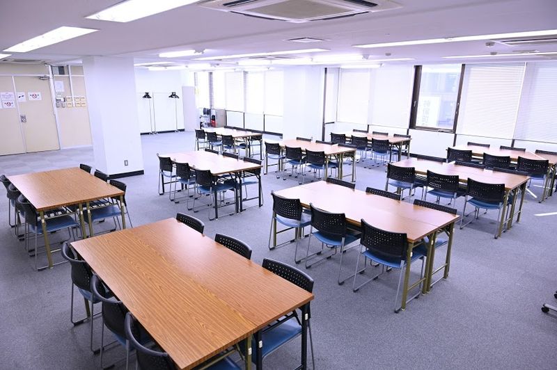 8階中会議室 - NATULUCK神保町