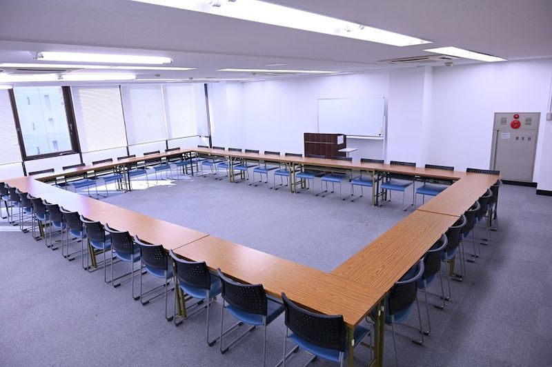 8階中会議室 - NATULUCK神保町