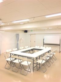 【渋谷】宮益坂十間スタジオ 防音個室スペースAの設備の写真