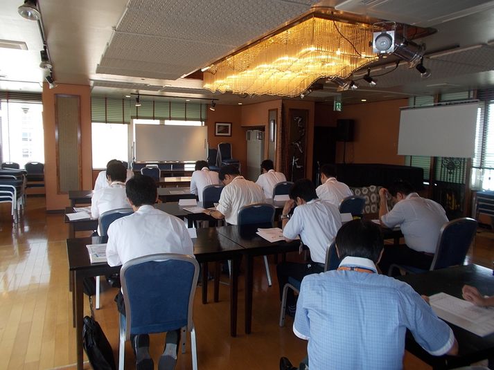 フロア貸し切り - ダイニング　てっぺん　