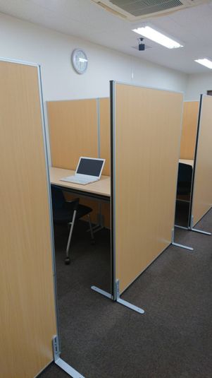 WEB会議専用ブース② - ビステーション新橋