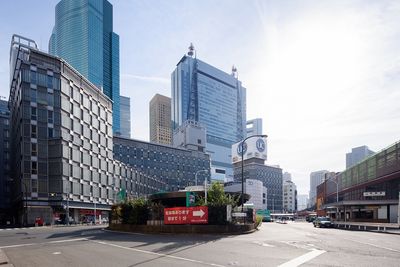 新橋駅すぐにある新橋駅前ビル6階にあります。 - ビステーション新橋 WEB会議専用ブース②の外観の写真