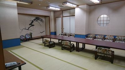 萃豊閣温泉　２階大広間 会議室、ダンスルーム、和室の室内の写真