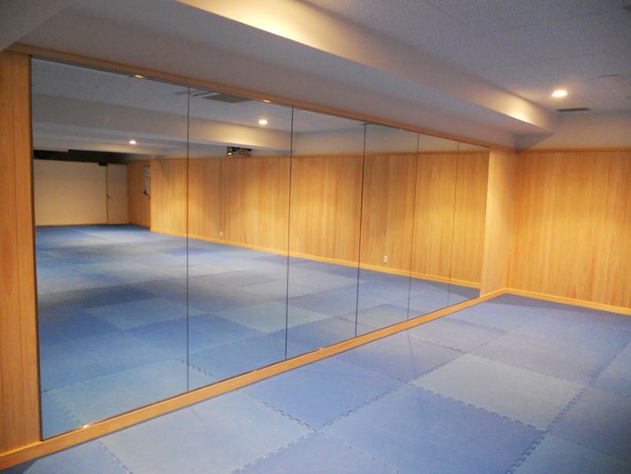 広い！駅近！新築！安い！ - レンタルスタジオ御所南 合心館