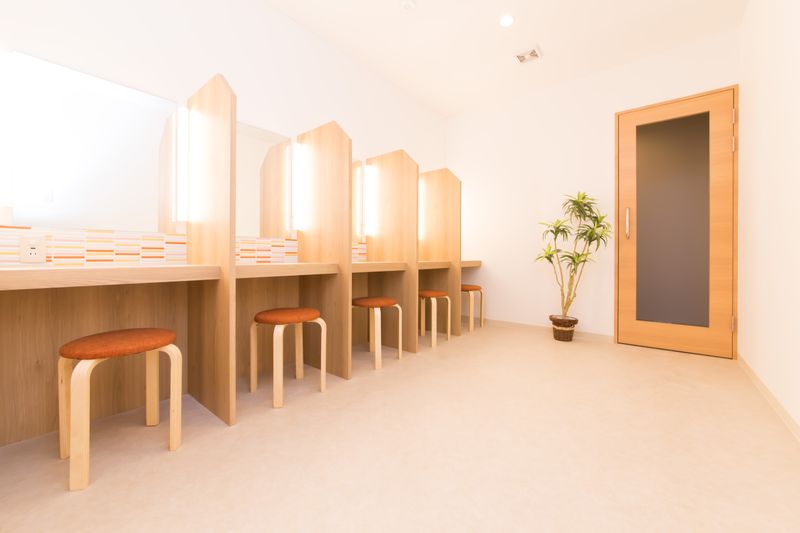 コワーキングスペース - キャビNET心斎橋店