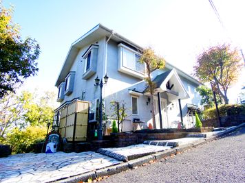 WeHomeVilla城ケ崎温泉 完全貸切ラウンジスペースの外観の写真