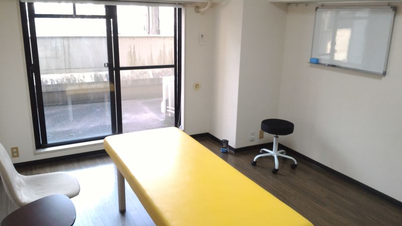 ヨガ・サロン系スタジオR2D - ヨガ・サロン系スタジオR2D