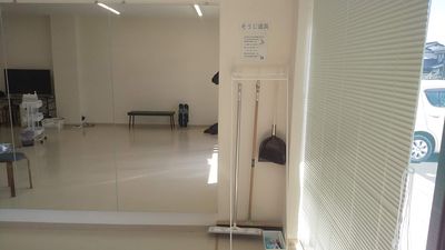 掃除しやすい清掃道具 - レンタルダンススタジオ屋島店 レンタルスタジオsimasima/屋島店の設備の写真