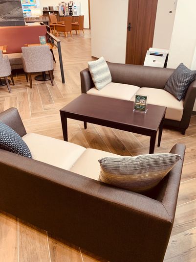 【団体利用】共有ラウンジスペース - グランドキャビンホテル那覇小禄