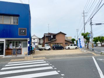 専用駐車場2台有
近隣にコインパーキング有 - Nanahukuレンタルルーム ママ会/パーティー/ミーティング/女子会/誕生日の外観の写真