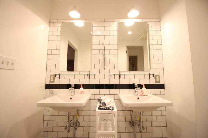 レンタルブースA1 - THE NEXT DOOR