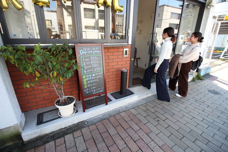 レンタルブースA1 - THE NEXT DOOR