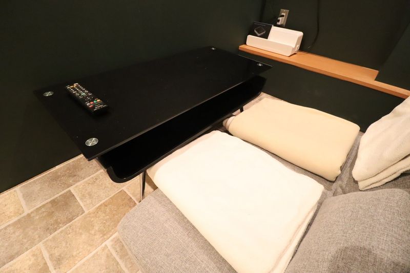 レンタルブースA4 - THE NEXT DOOR