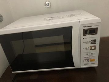 日中総合サービス 飲食OKのお手軽会議室の設備の写真