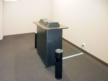 千葉中央ホール・貸し会議室 第一会議室の設備の写真