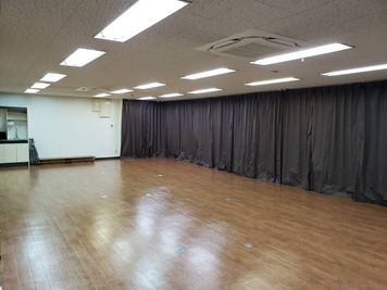 防音カーテンです☆ - レンタルスタジオ BigTree 岸和田店の室内の写真