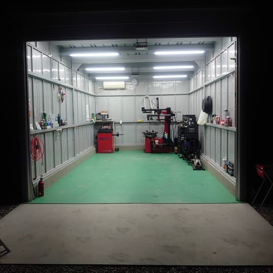 レンタルガレージ／レンタルピット - けんちゃん工房