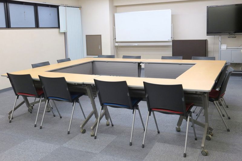 会議・セミナー　貸し会議室【大型モニター＆プロジェクター完備】　 - 【栄・矢場町】キャリア・クリエーション