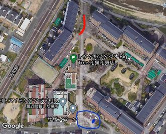 ※　赤色が駐輪場、中央にスタジオ、青色が駐車場です☆　※
 - レンタルスタジオ BigTree  和泉和気店B＆Cルーム 和泉和気店　B＆Cルームの室内の写真
