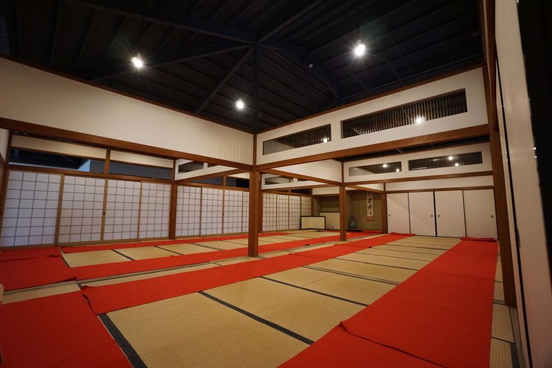 雷神館　2/3区画　室内 - 京都会議室 心華寺 雷神館 2/3区画の室内の写真