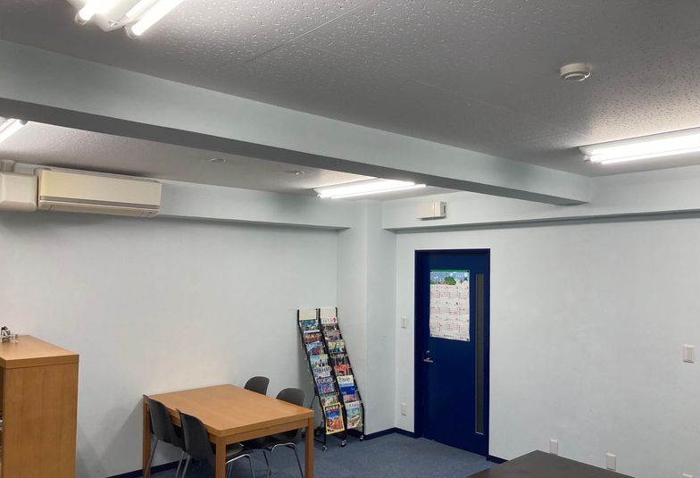 飲食OKのお手軽会議室 - 日中総合サービス