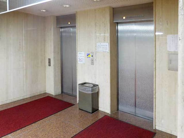 第三会議室 - 横浜スタジアム前ホール