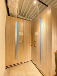 グレイドパーク秋葉原（旧：TIMESHARING秋葉原奥山ビル） テレワークブース A（大）の入口の写真