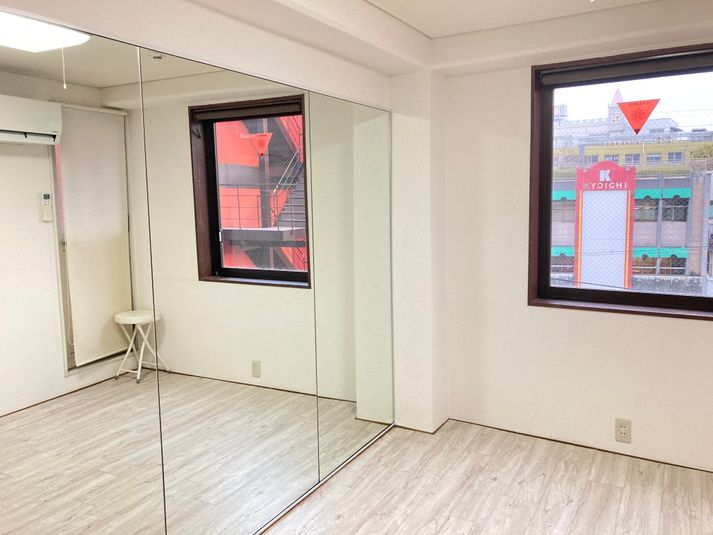 スタジオ＆サロンリブレ - 京橋レンタルスタジオLibre