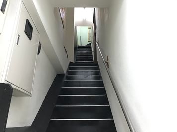 階段 - ラボ千駄木 貸切スペースの外観の写真