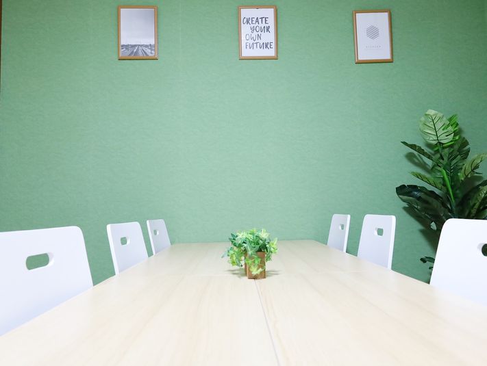 安い・綺麗・明るい会議室！様々な用途でご利用いただけます。 - 北千住FRIENDS IX