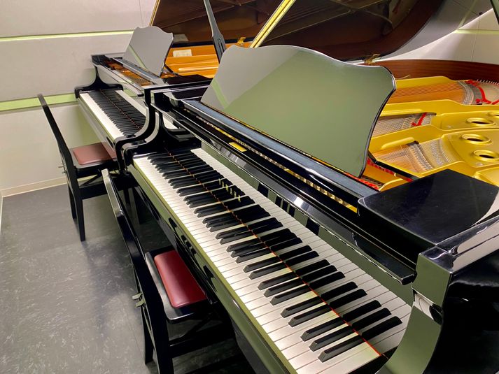 2台グランドピアノ部屋 - スガナミミュージックサロン町田