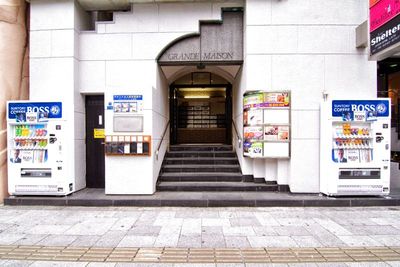 room 302 落ち着くプライベートサロン（ベッドスパSP台あり）の外観の写真