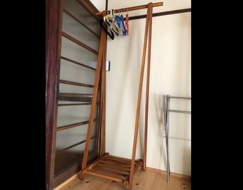 ハンガーラック。 - 月島長屋 多目的スペースの設備の写真