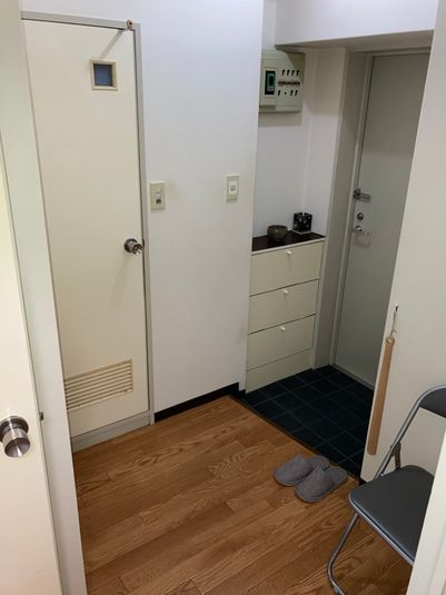 電動治療用ベッドで楽々施術サロン - シシーズプラクティス