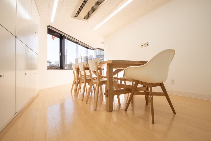 15名まで可！眺望良し、落ち着ける右側の部屋 - 難波CITY南館前多目的スペース