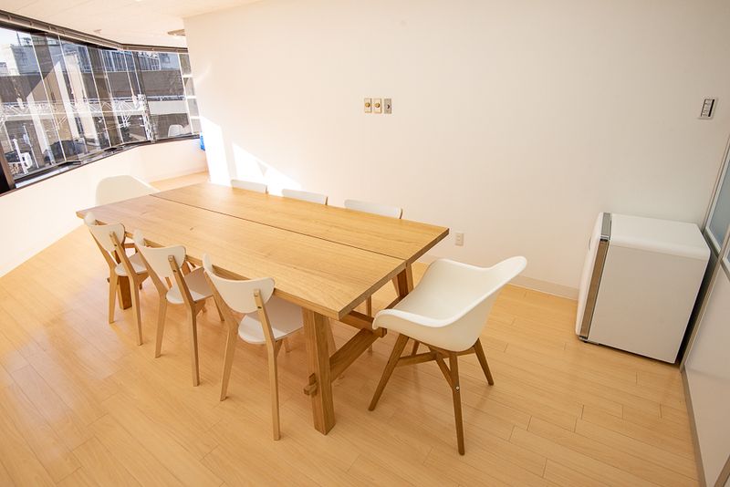 2+1部屋自由使用ワンフロア貸切 - 難波CITY南館前多目的スペース