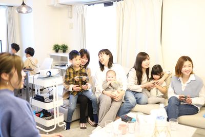 最大16人着席可能です。 - Namba-studioの室内の写真