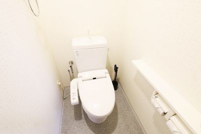 ウォシュレット付きトイレ - Namba-studioの設備の写真