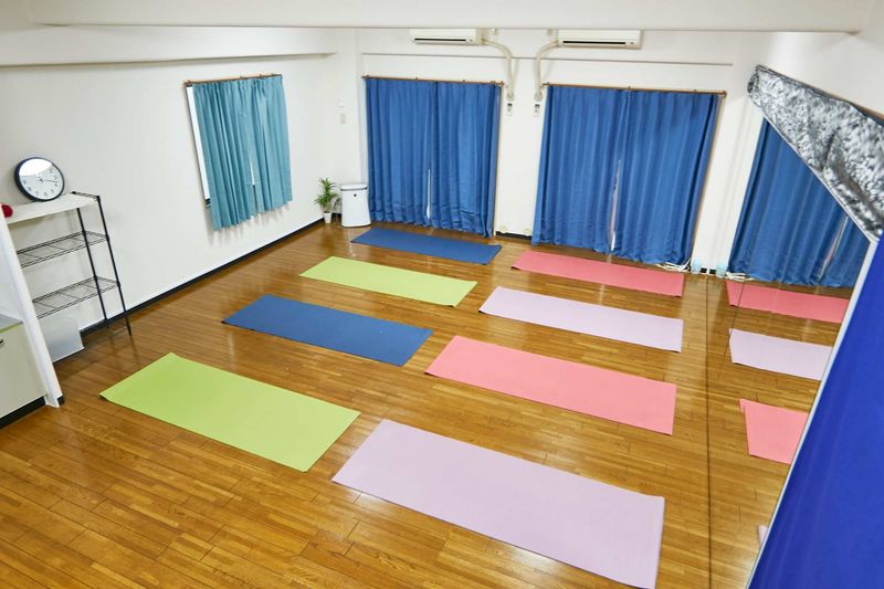 ダンス、バレエ、ヨガができる - レンタルスタジオアルル上本町