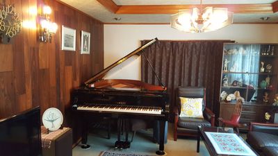 YAMAHA C2L（グランドピアノ ３本ペダル） - グランドピアノサロン 風の音 ２台ピアノ利用（３名様以上）の設備の写真