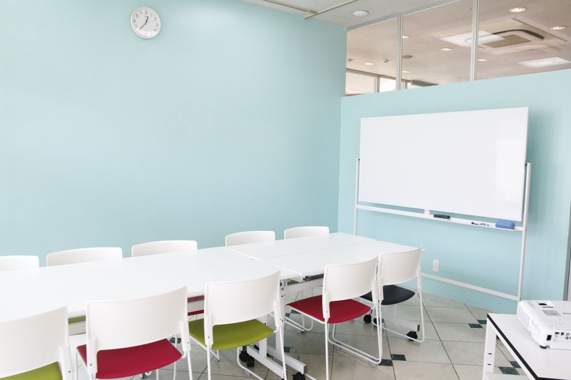 小禄202会議室[定員10+α] - みんなの貸会議室　那覇小禄駅前店