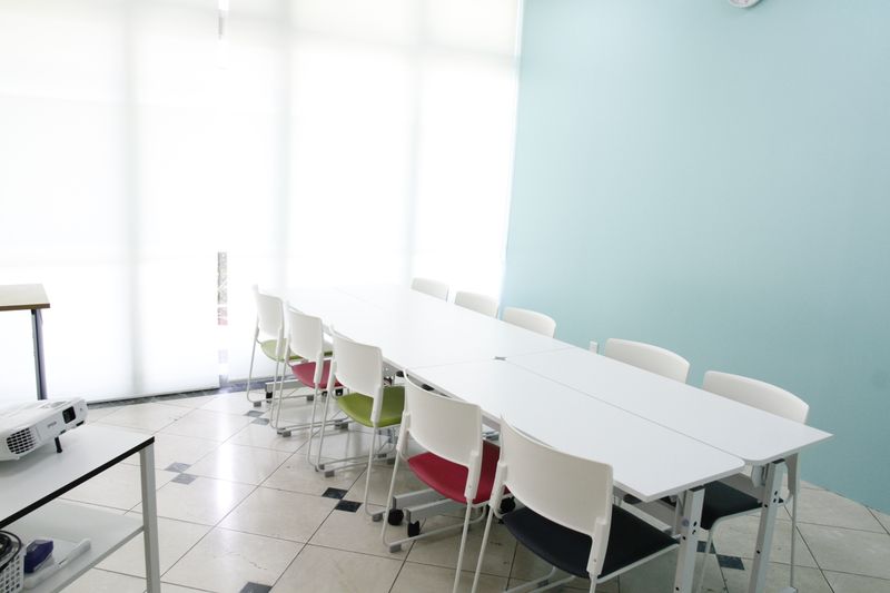 小禄202会議室[定員10+α] - みんなの貸会議室　那覇小禄駅前店