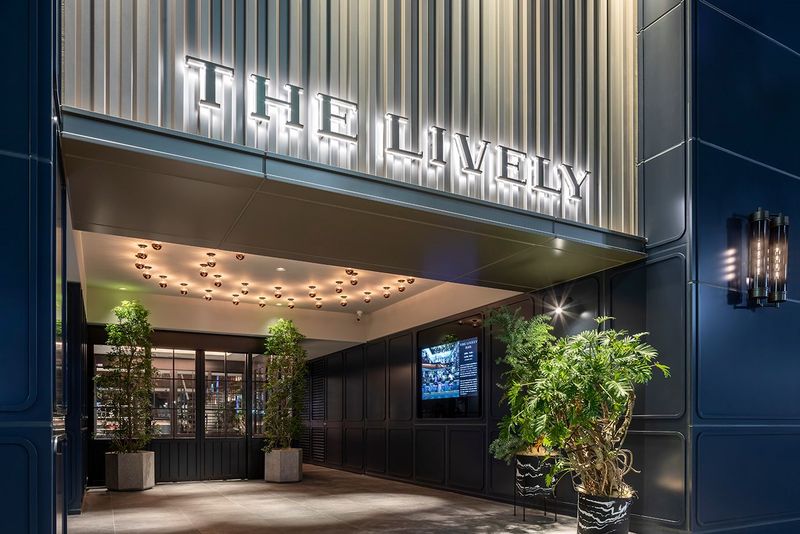 CERULEAN(セルリアン) - THE LIVELY福岡博多