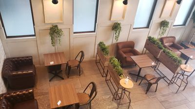 グレイドパーク恵比寿（旧：EBISU SHOW ROOM） テレワークシートB（ソファー席）【閉店】の室内の写真