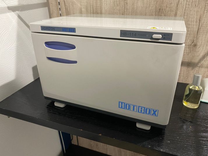 Room A - 本厚木サロン ぽっぽスタイル