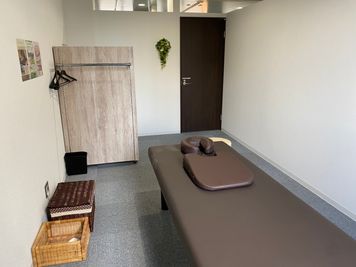 ＜本厚木駅徒歩3分＞完全個室「整体・リラク・タイ古式」利用に【Room B】ロッカールーム無料！ - 本厚木サロン ぽっぽスタイル