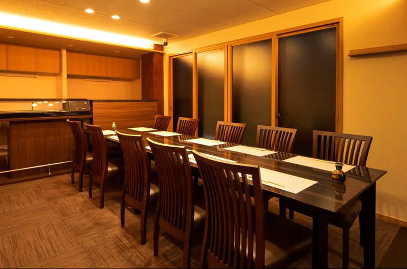 3階　VIPルーム　2階　個室 - 株式会社　あかめ寿し　