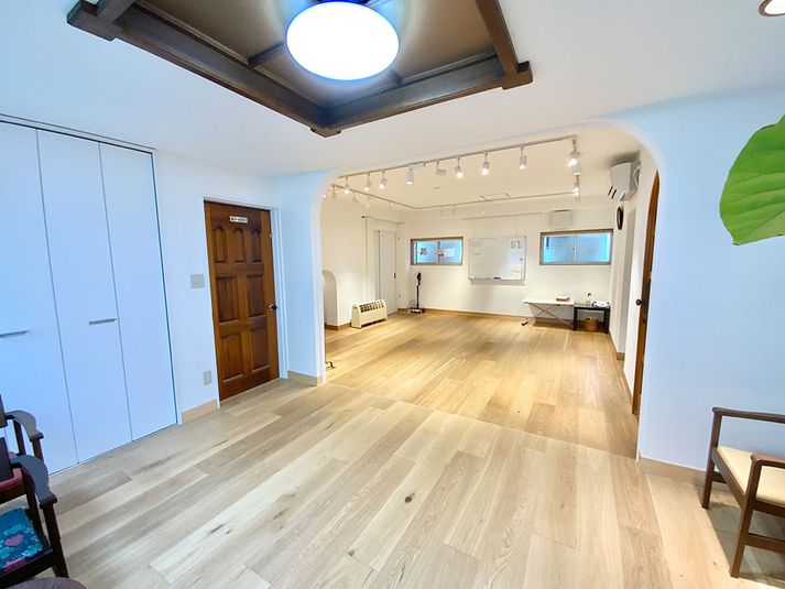 【上限15名様】様々な用途でご利用可能な広々としたスペース！ - レンタルスペースぎゃらり～アニモ