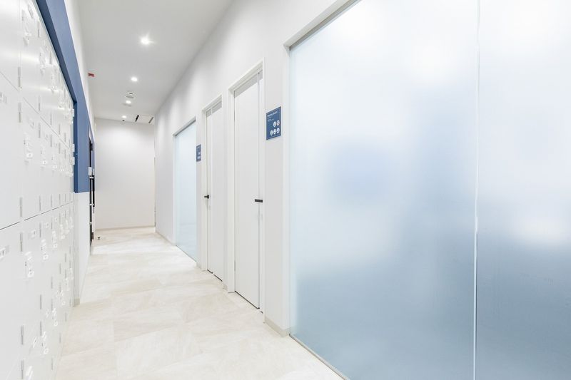 8名用会議室 - BIZcomfort新横浜